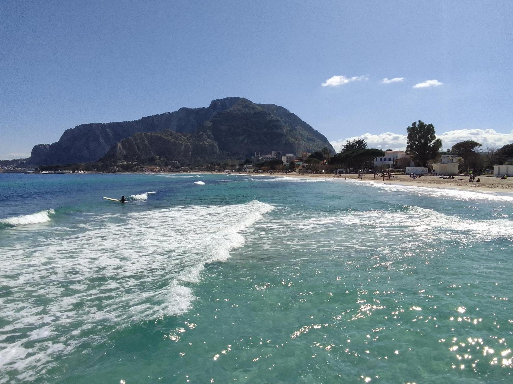 La Casetta Di Rosario Mondello Палермо Екстериор снимка
